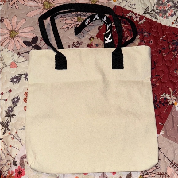 Hello Kitty Cream Tote with Black Straps and Red Bow - Picture 2 of 5
